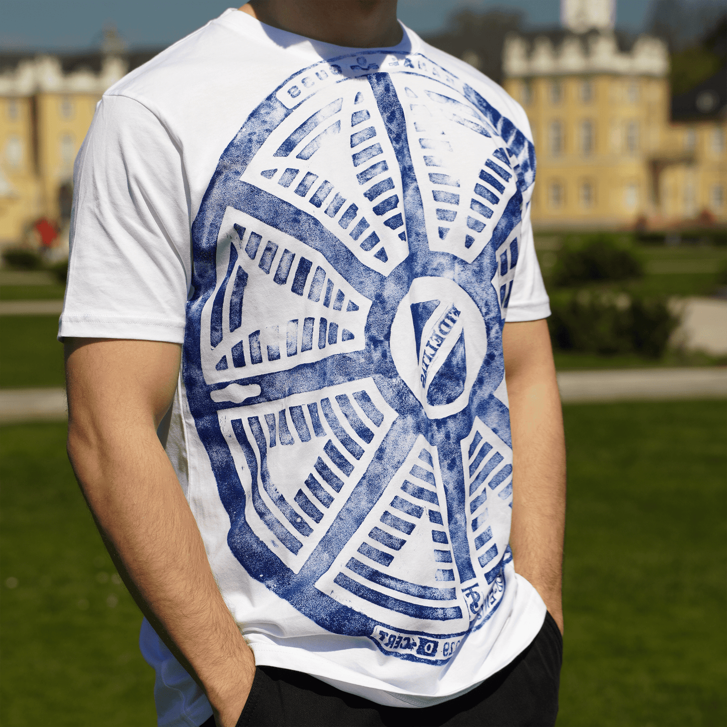 Fidelitas blauer Volldruck - weißes Unisex Shirt